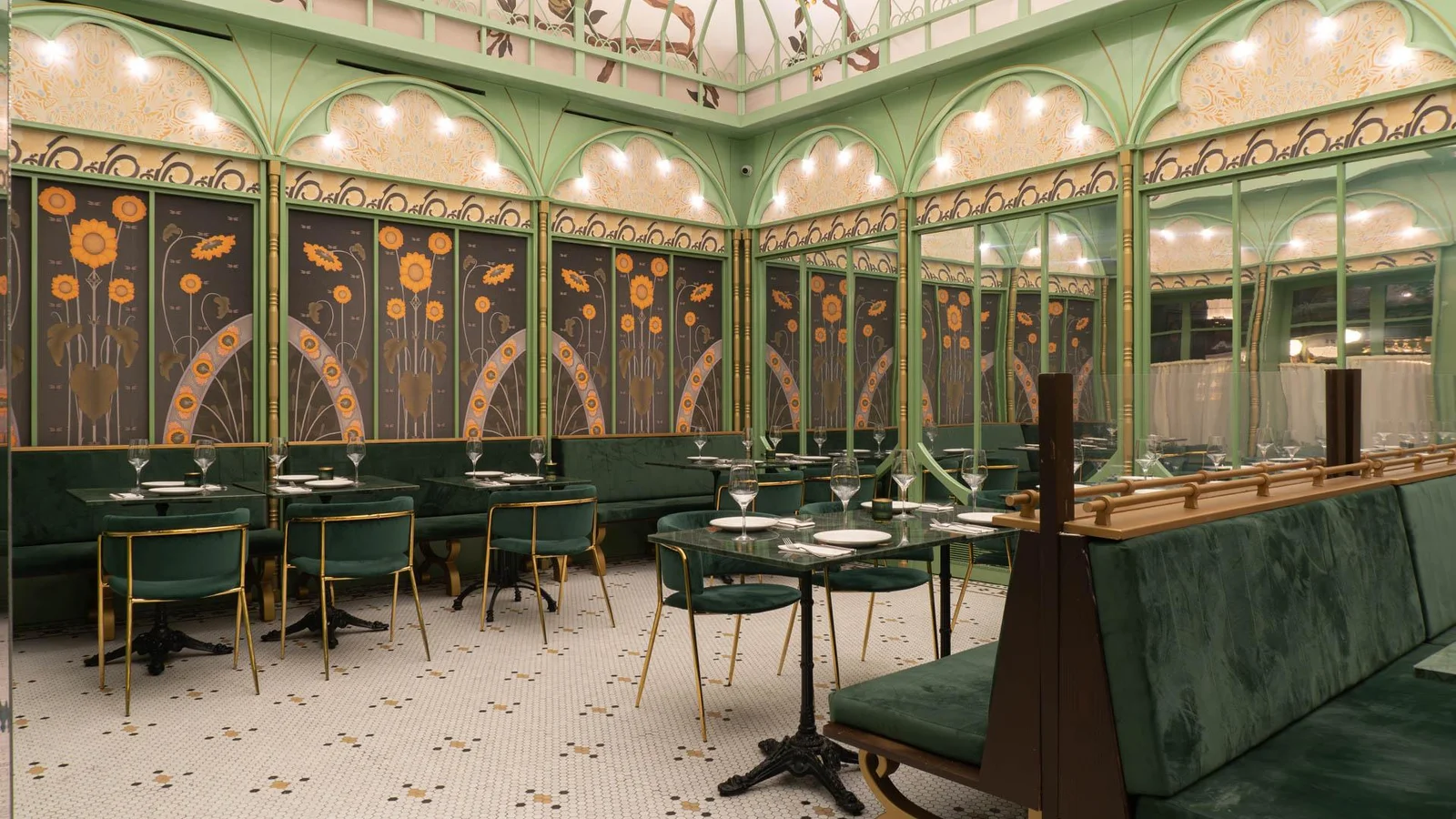 Descubre. Interior La brasserie de París