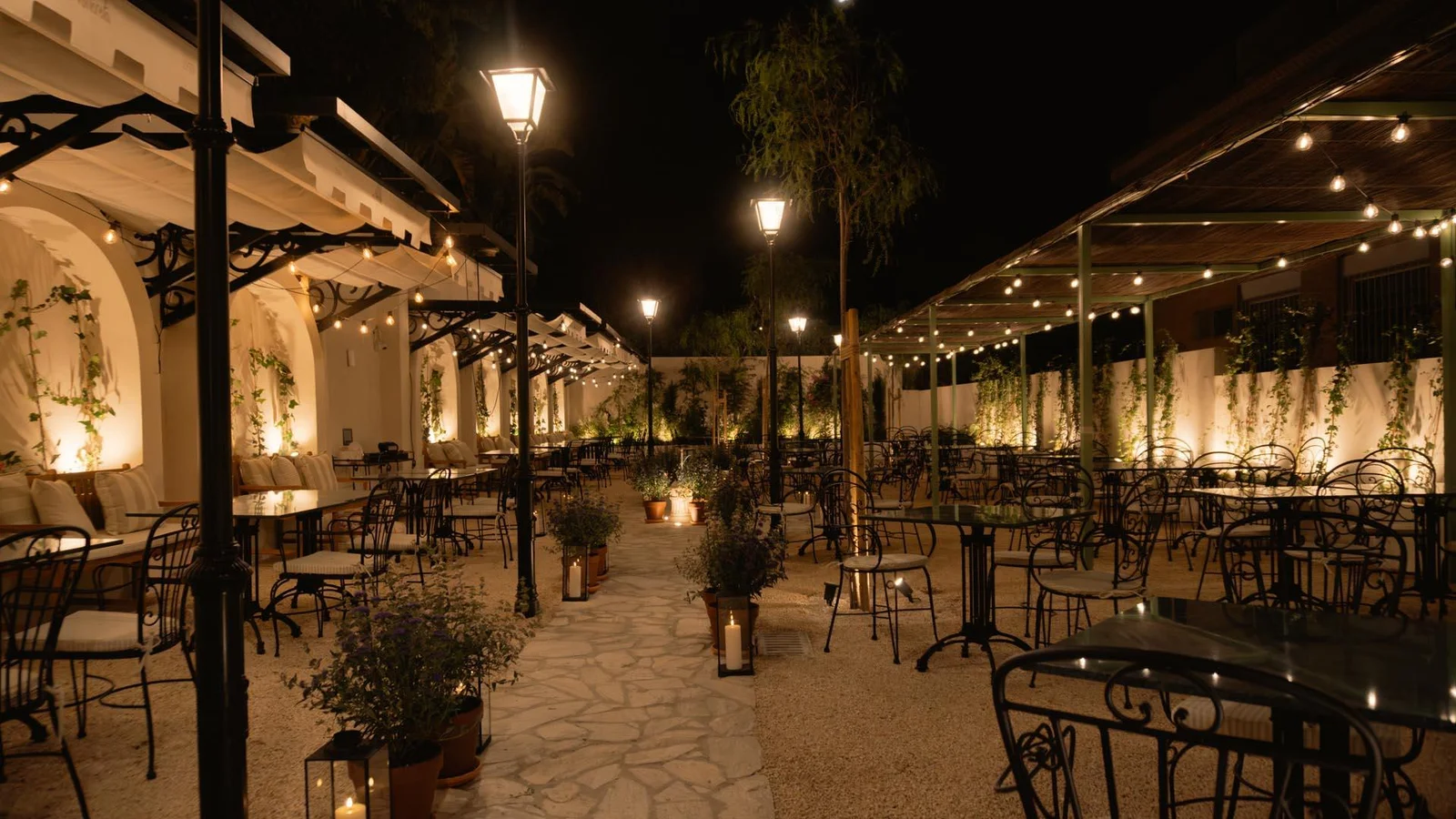 Adéntrate en. Terraza Le Jardin des fleurs