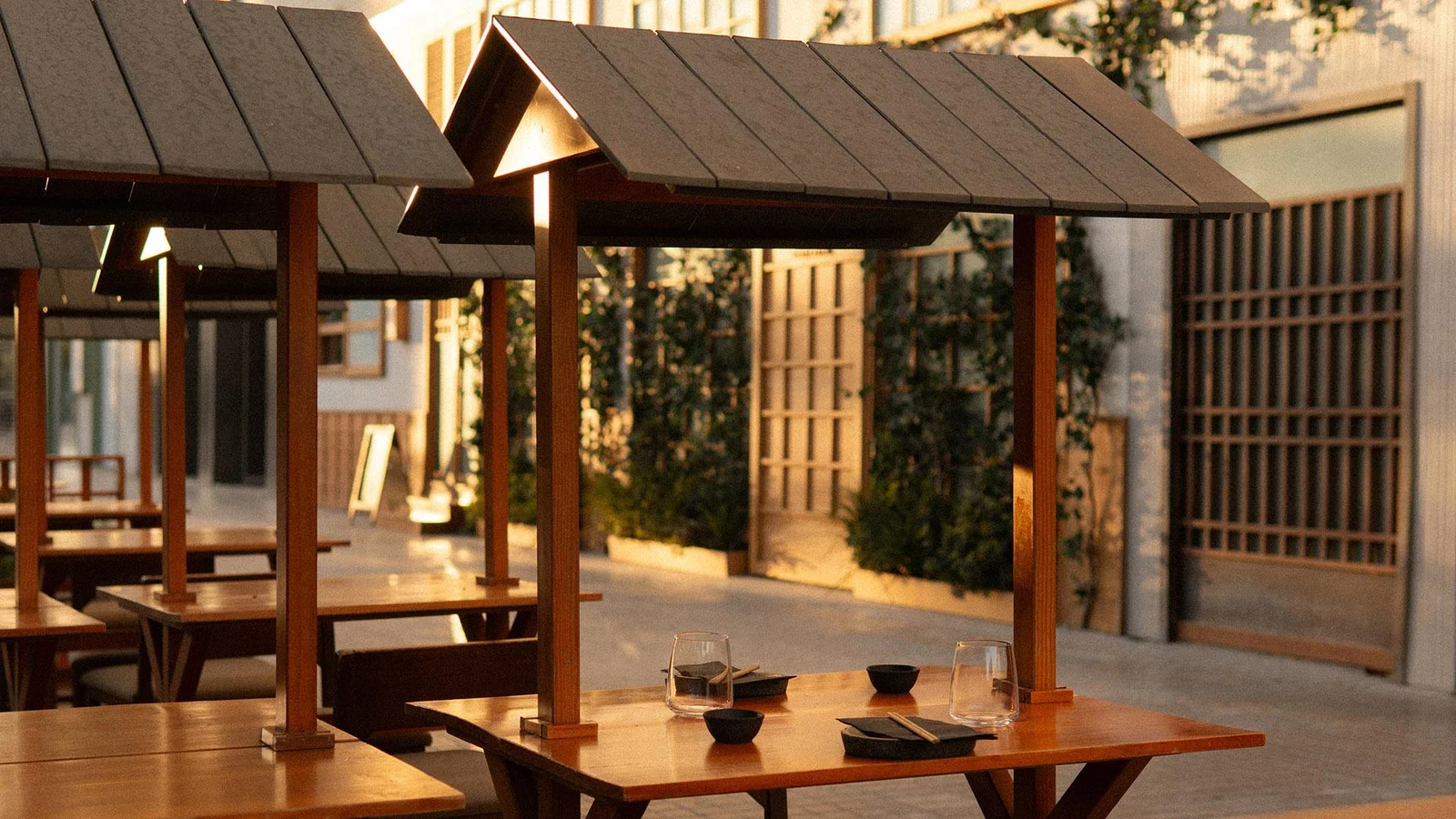 現在 - Año 2025 Viaja al Presente