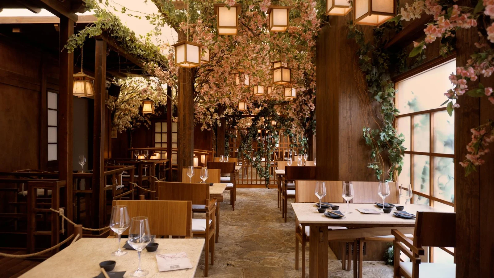 過去 - Año 1256 Viaja al Pasado